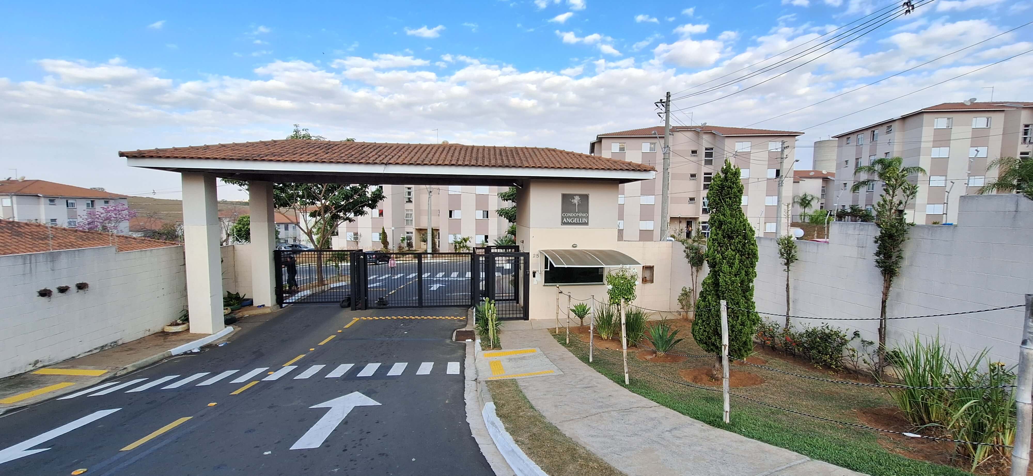 APARTAMENTO TÉRREO EM INDAIATUBA – CONDOMÍNIO ANGELIM R$240.000,00