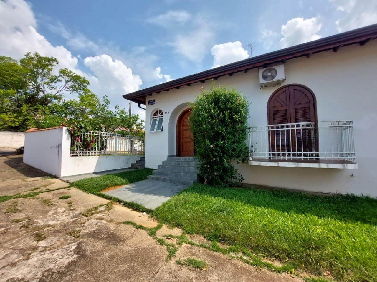 CASA TÉRREA A VENDA  -  JARDIM PAU PRETO -  POR  R$1.600.000,00 - EM INDAIATUBA/SP