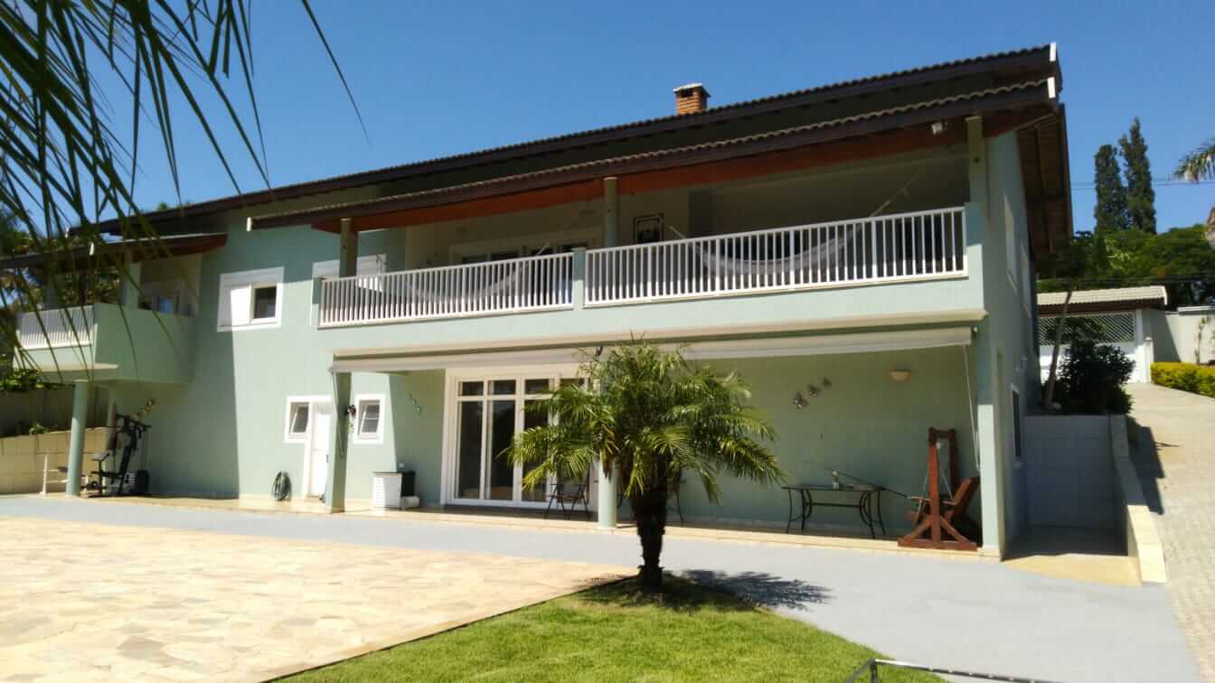 Chácara com Piscina e Lago à Venda no Condomínio Colinas do Mosteiro de Itaici - Indaiatuba-SP - R$ 3.190.000,00