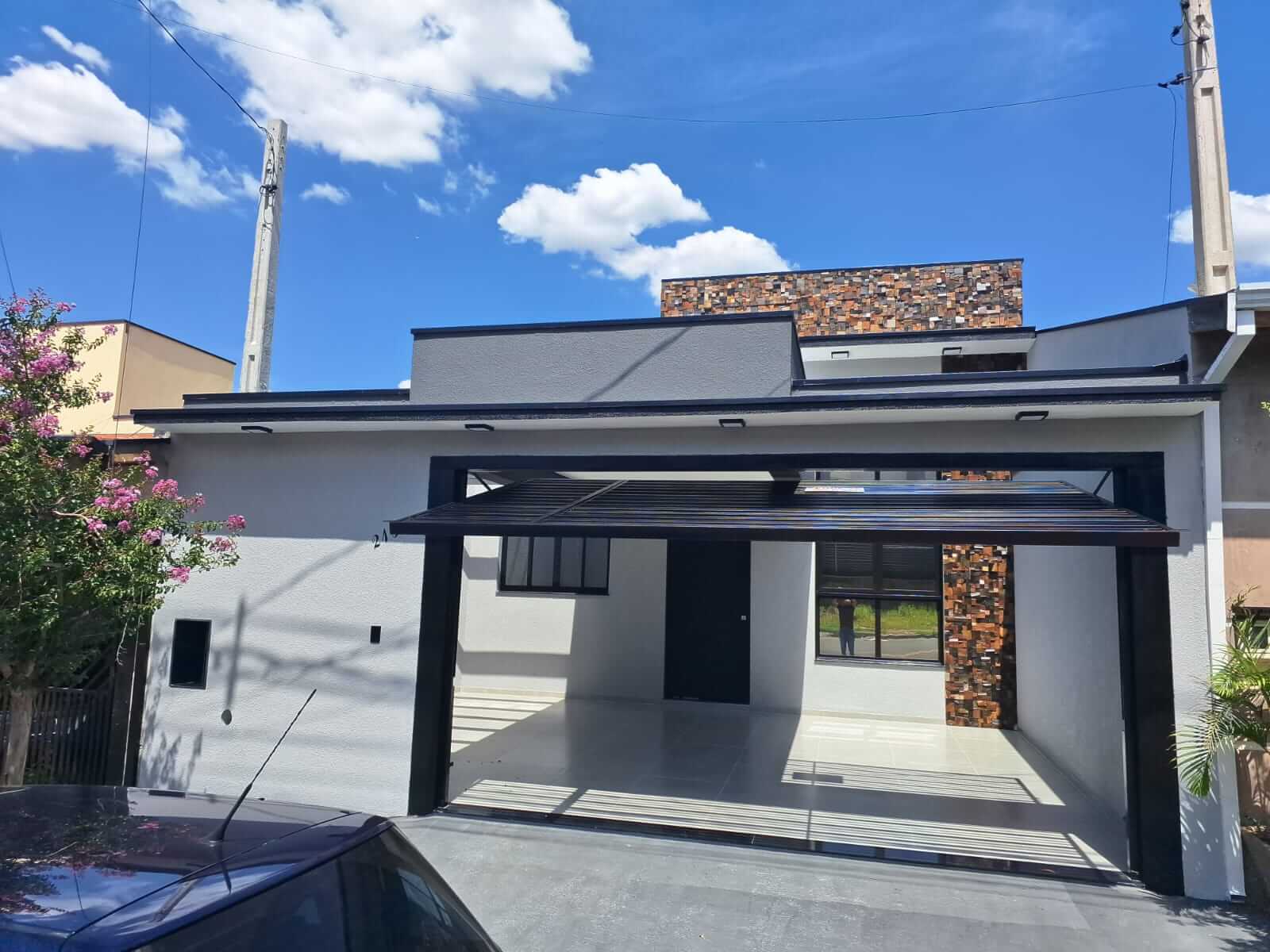 LINDA CASA A VENDA NO JARDIM BARCELONA 790.000,00 INADAITUBA /SP