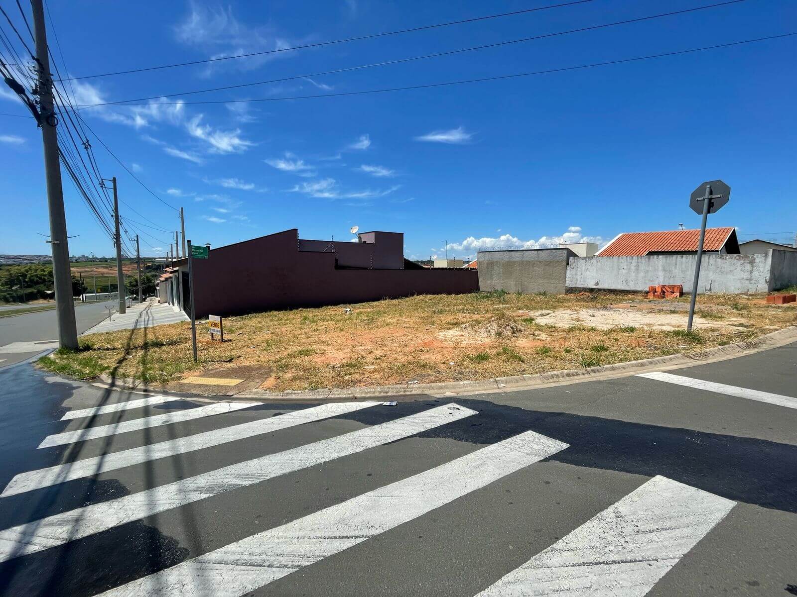 TERRENO MISTO DE ESQUINA 299,13 m² - AV.MANUEL RUZ PERES - INDAIATUBA - 341.000,00